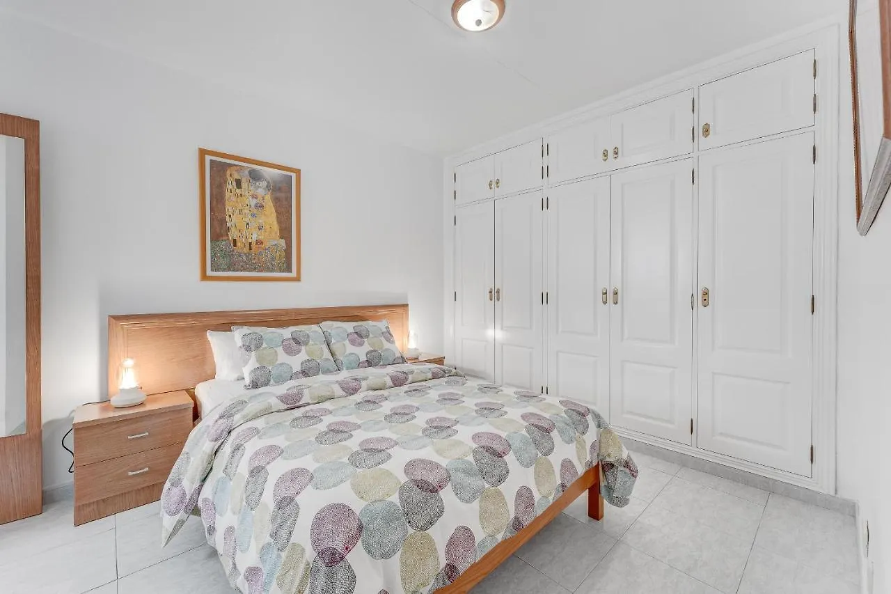 100M To A Beach Spacious Apartm Playa San Juan 0*,  Spanien