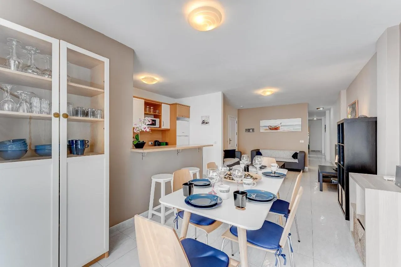 100M To A Beach Spacious Apartm Playa San Juan 0*,  Spanien